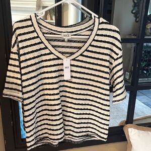 BKE Black and White Striped V-Neck Top